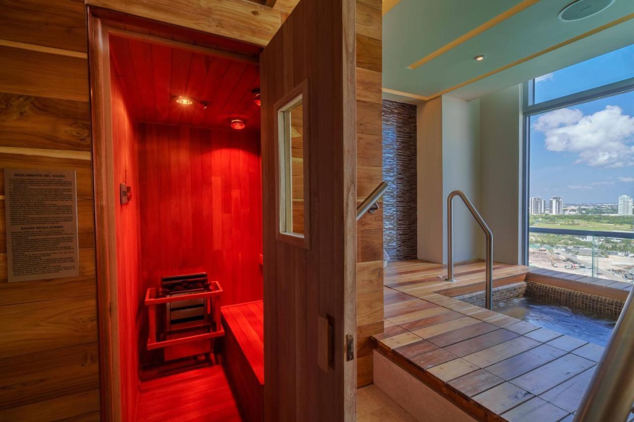 منتجع رينيسانس كانكون آند مارينا المظهر الخارجي الصورة A modern infrared sauna